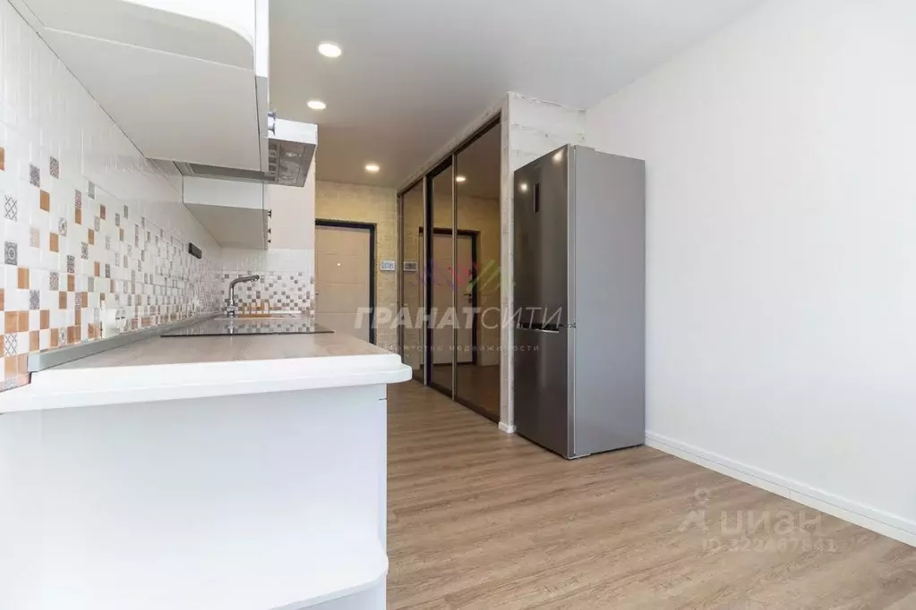 1-к кв. Омская область, Омск ул. Малиновского, 18к2 (34.0 м) - Фото 2