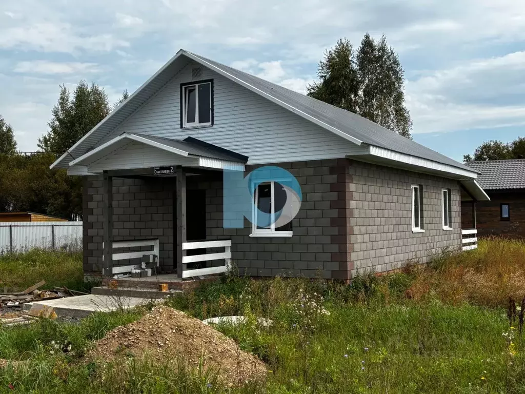 Дом в Башкортостан, Уфимский район, Кирилловский сельсовет, д. ... - Фото 1