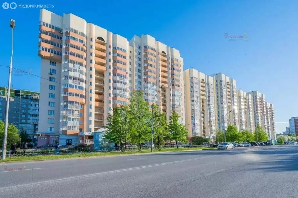 Квартира-студия: Екатеринбург, улица Академика Шварца, 14 (50 м) - Фото 2