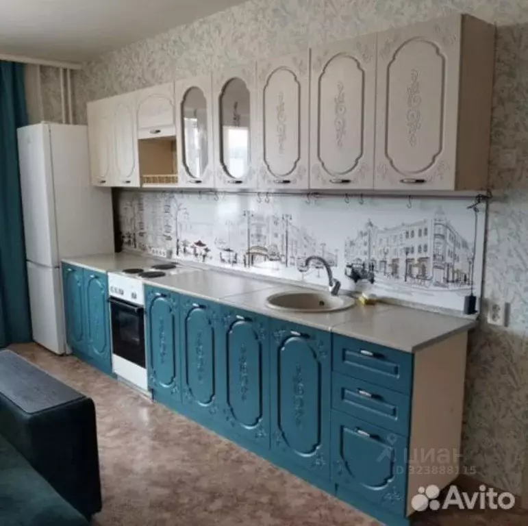 3-к кв. Красноярский край, Красноярск ул. Чернышевского, 122 (64.0 м) - Фото 1