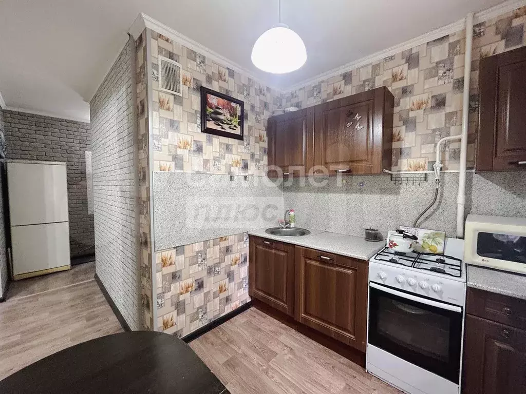 1-к. квартира, 30,8 м, 1/5 эт. - Фото 1