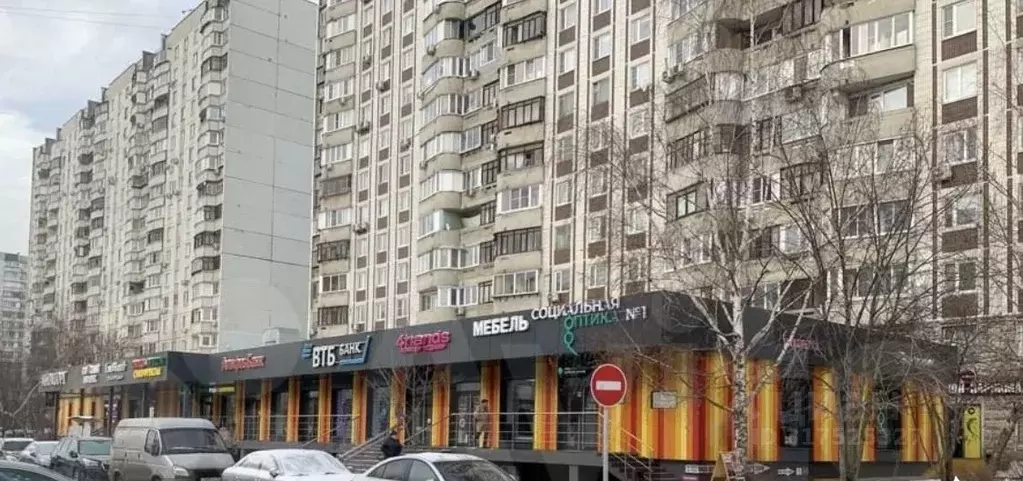 Помещение свободного назначения в Москва бул. Адмирала Ушакова, 2 (151 ... - Фото 1