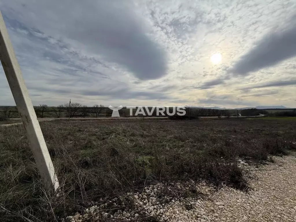 Участок в Крым, Симферопольский район, с. Трудовое  (6.0 сот.) - Фото 2