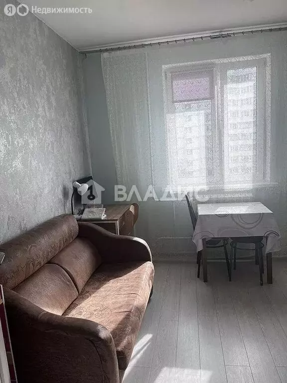 1-комнатная квартира: Октябрьский, улица 60 лет Победы, 3 (36 м) - Фото 2