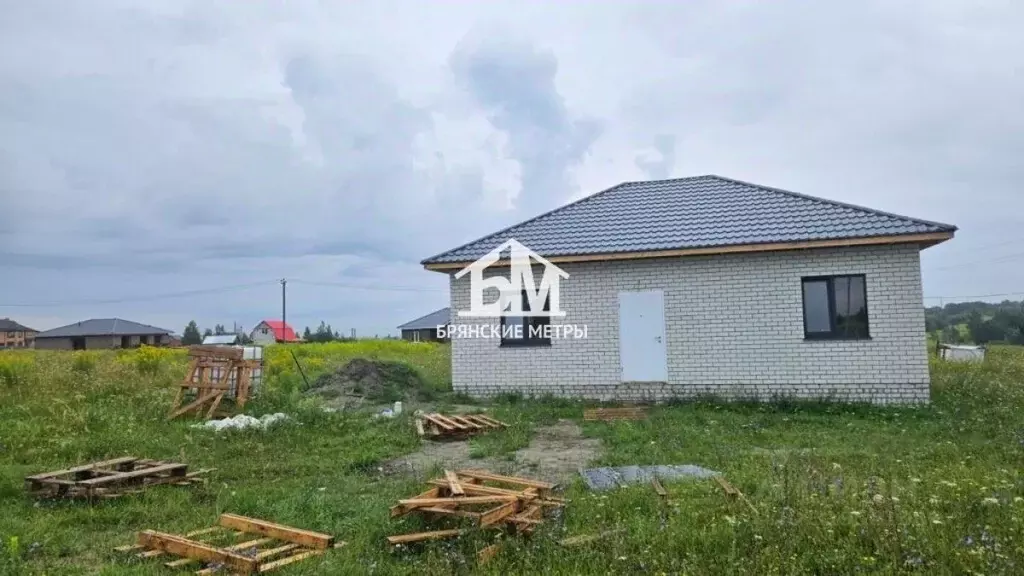 Дом в Брянская область, Брянский район, Супоневское с/пос, с. Супонево ... - Фото 1