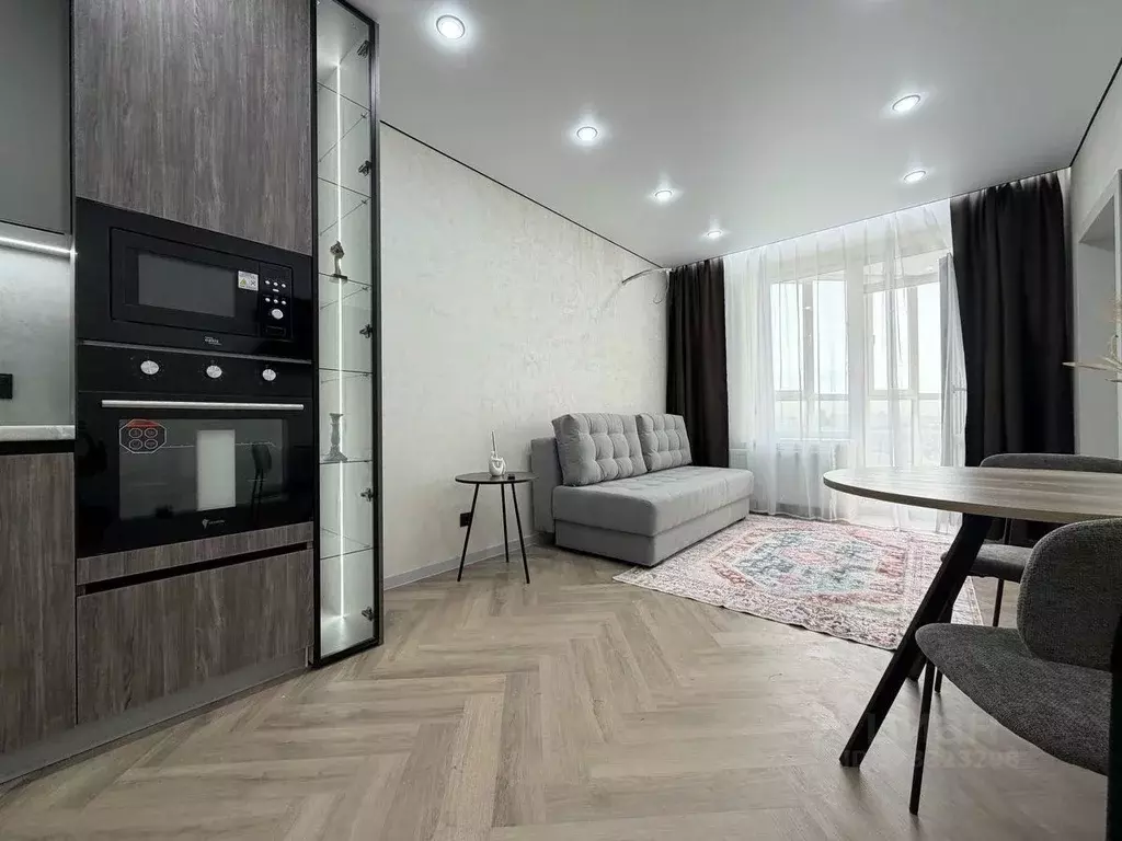 2-к кв. Пензенская область, Пенза ул. Измайлова, 41А (49.0 м) - Фото 1