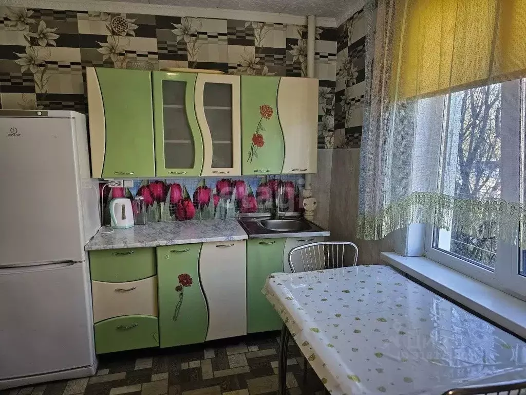 2-к кв. Ханты-Мансийский АО, Ханты-Мансийск Красногвардейская ул., 12 ... - Фото 1