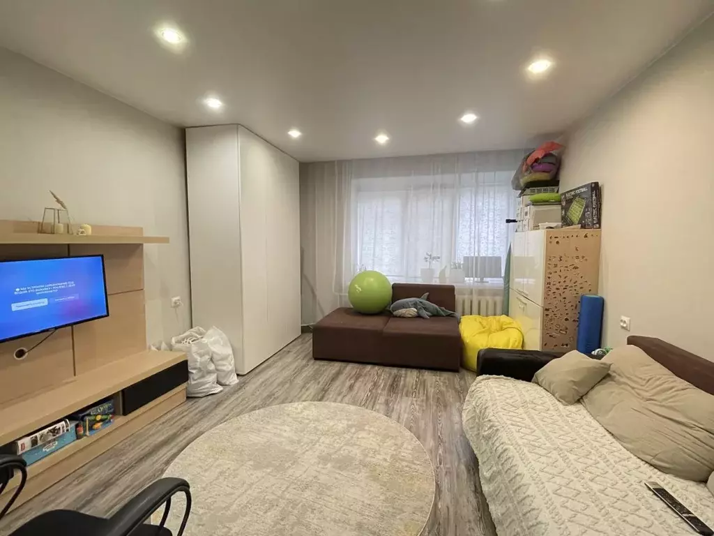 3-к кв. Удмуртия, Ижевск ул. Ключевой Поселок, 37 (58.4 м) - Фото 0