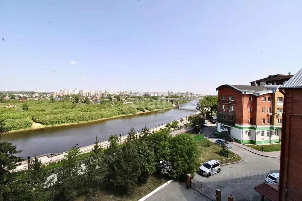 3-к кв. Тюменская область, Тюмень ул. Хохрякова, 4/1 (114.5 м) - Фото 1