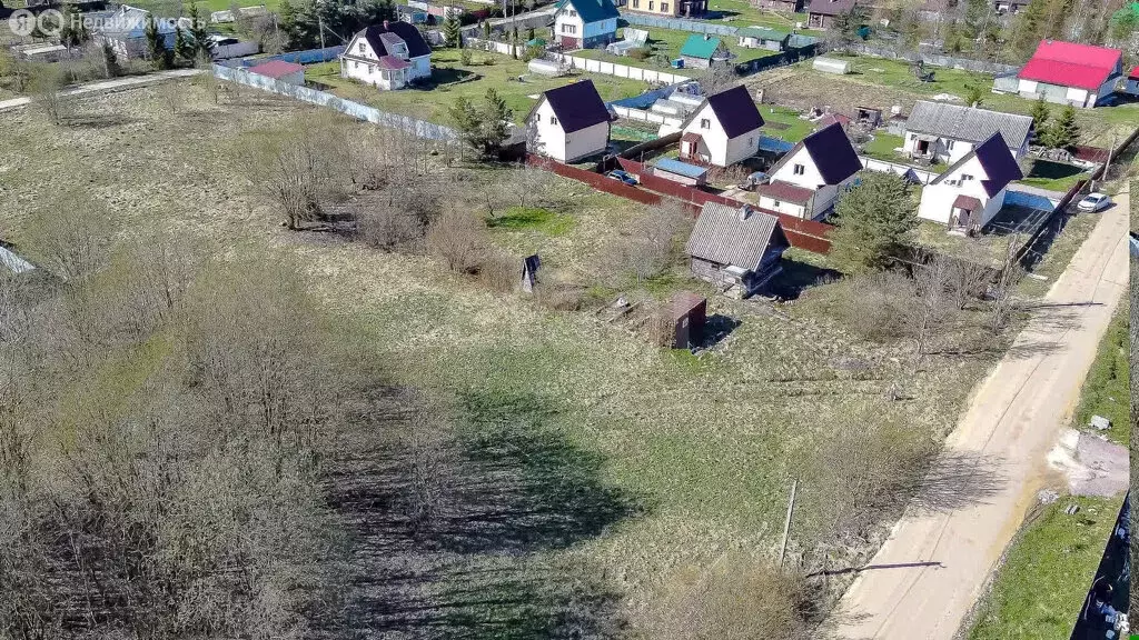Участок в Ломоносовский район, деревня Гостилицы (10 м) - Фото 0