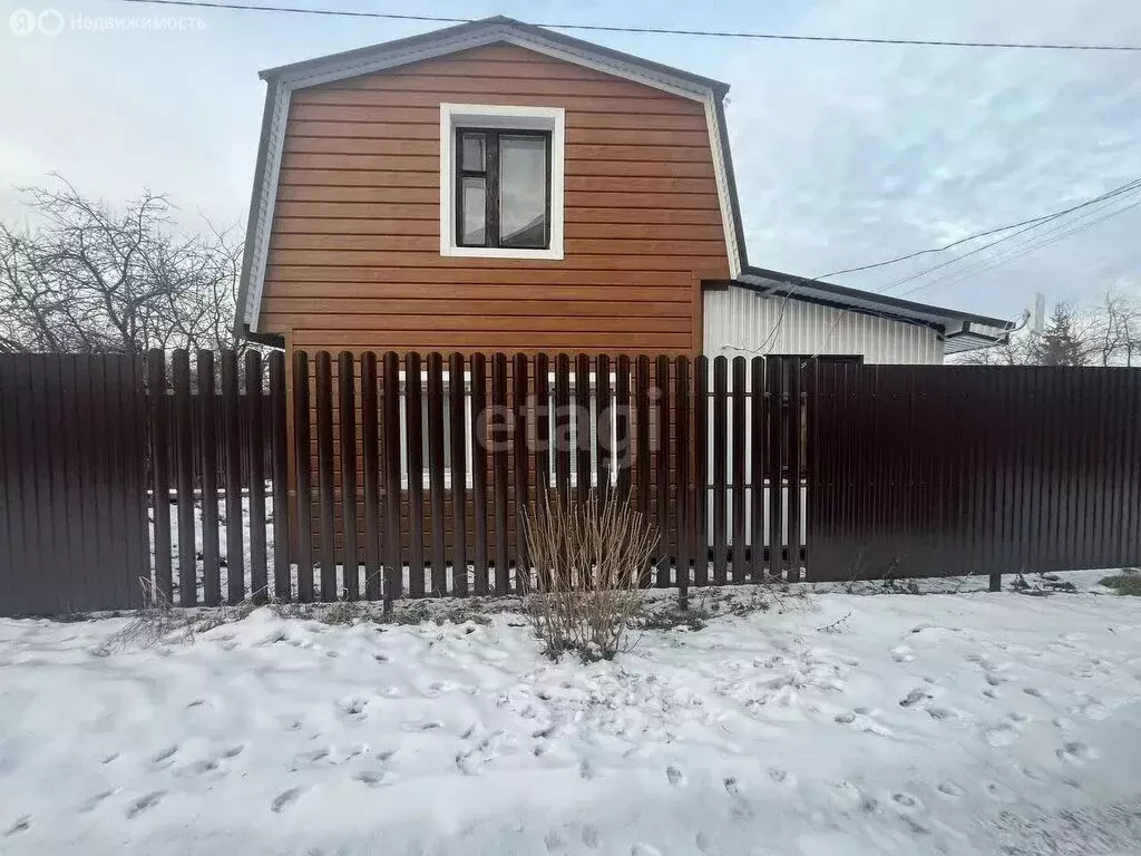 Дом в Стерлитамакский район, Казадаевский сельсовет, село Кармаскалы ... - Фото 0