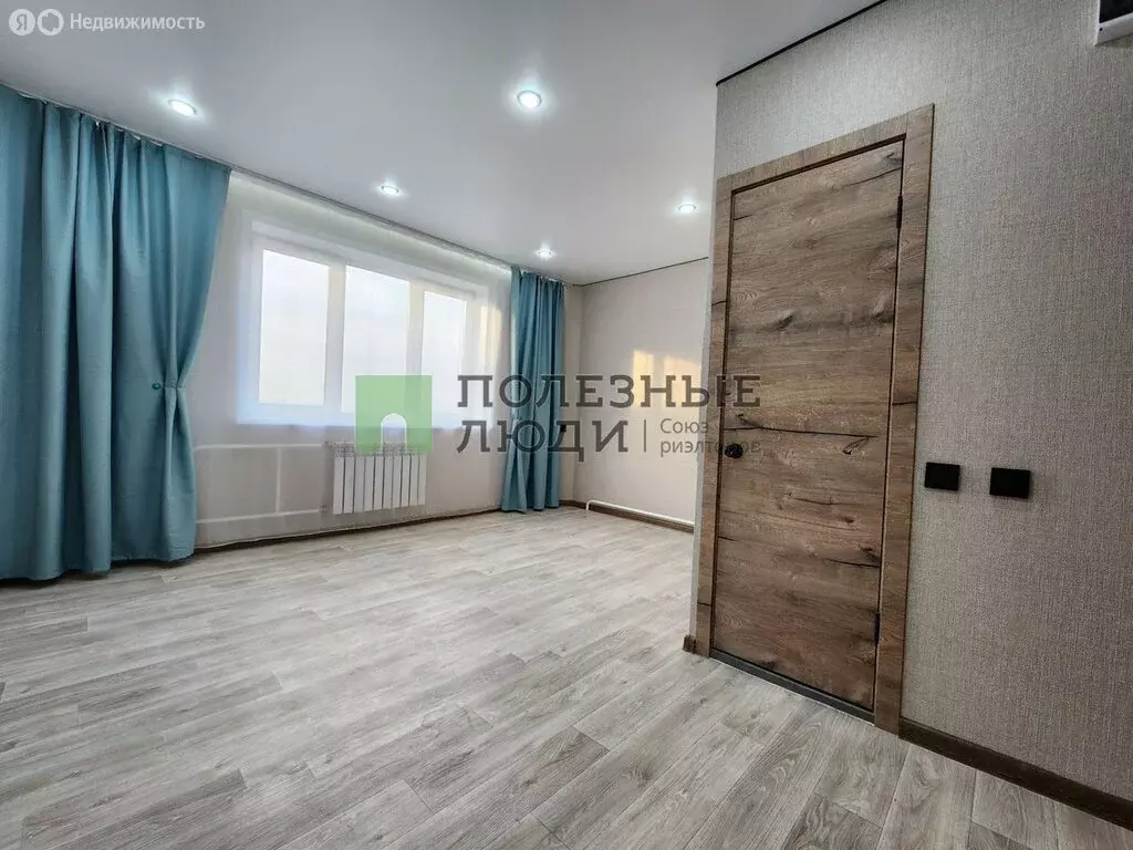 Квартира-студия: Красноярск, микрорайон Зелёная Роща, Джамбульская ... - Фото 1