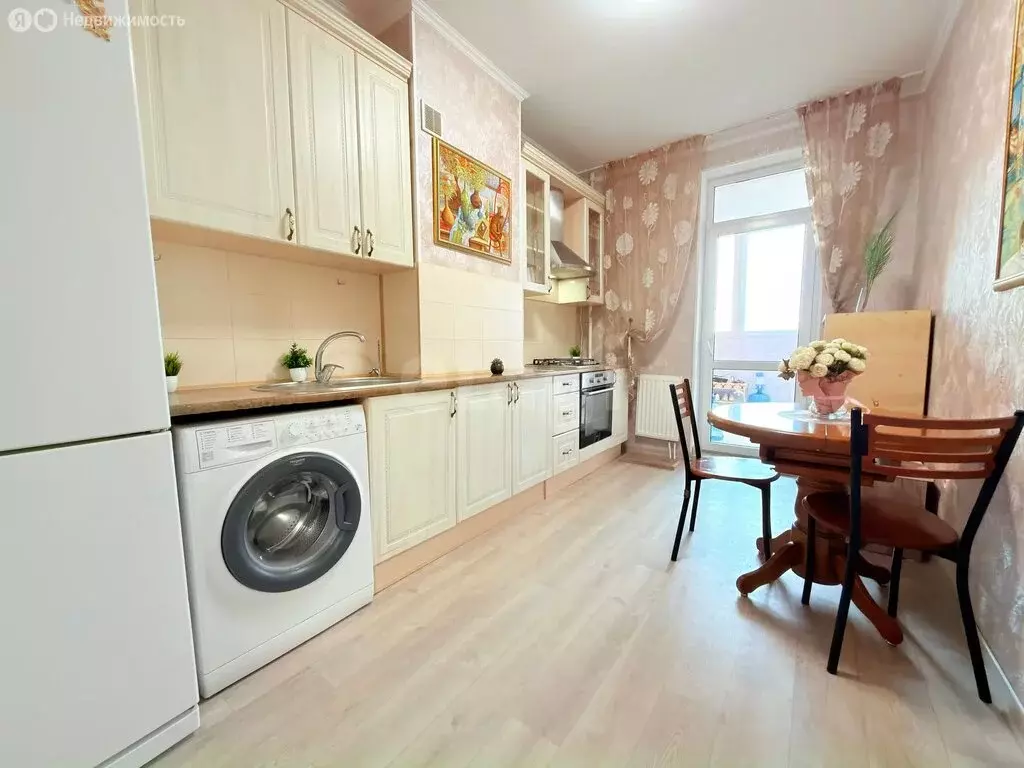 1-комнатная квартира: Калининград, улица Олега Кошевого, 15 (45.7 м) - Фото 2