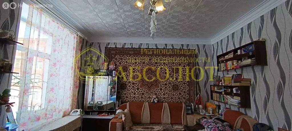 2-комнатная квартира: Ревда, улица Максима Горького, 2 (59.9 м) - Фото 1