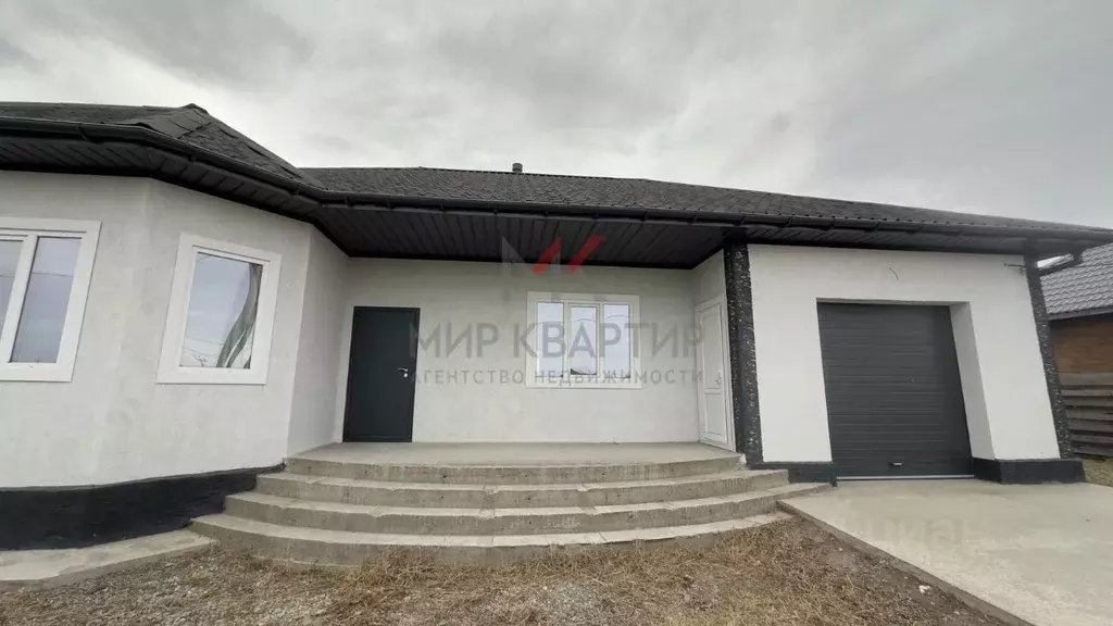 Дом в Хакасия, Усть-Абаканский район, с. Калинино ул. Мирная (154 м) - Фото 1