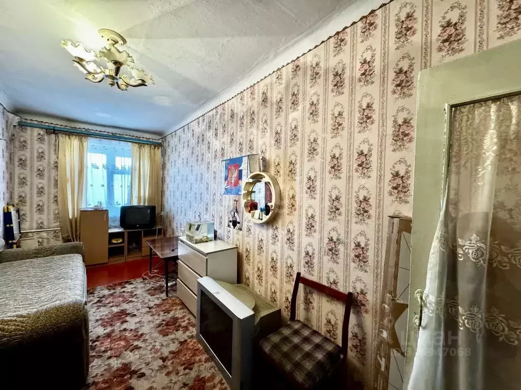 3-к кв. Карачаево-Черкесия, Черкесск просп. Ленина, 21 (56.0 м) - Фото 1
