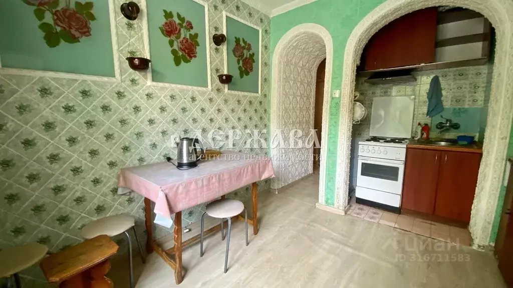 3-к кв. Белгородская область, Старый Оскол Жукова мкр, 26 (63.0 м) - Фото 1