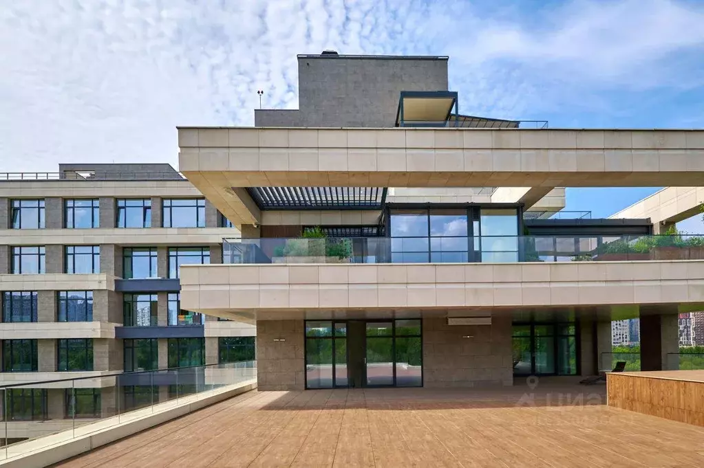 Квартира, 5 и более комнат, 350 м - Фото 1