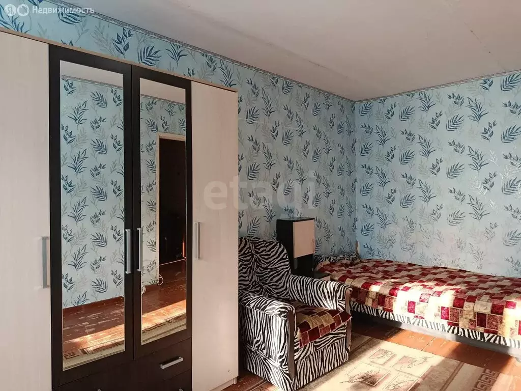 1-комнатная квартира: Остров, улица Спартака, 12 (29.5 м) - Фото 2