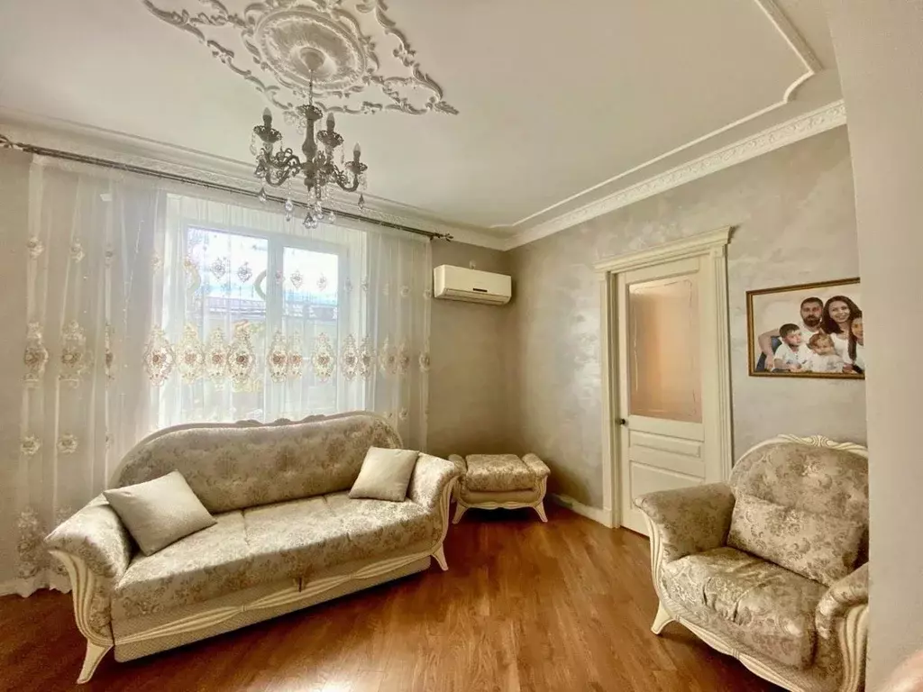 4-к кв. Волгоградская область, Волгоград ул. В.И. Ленина, 25 (90.7 м) - Фото 2