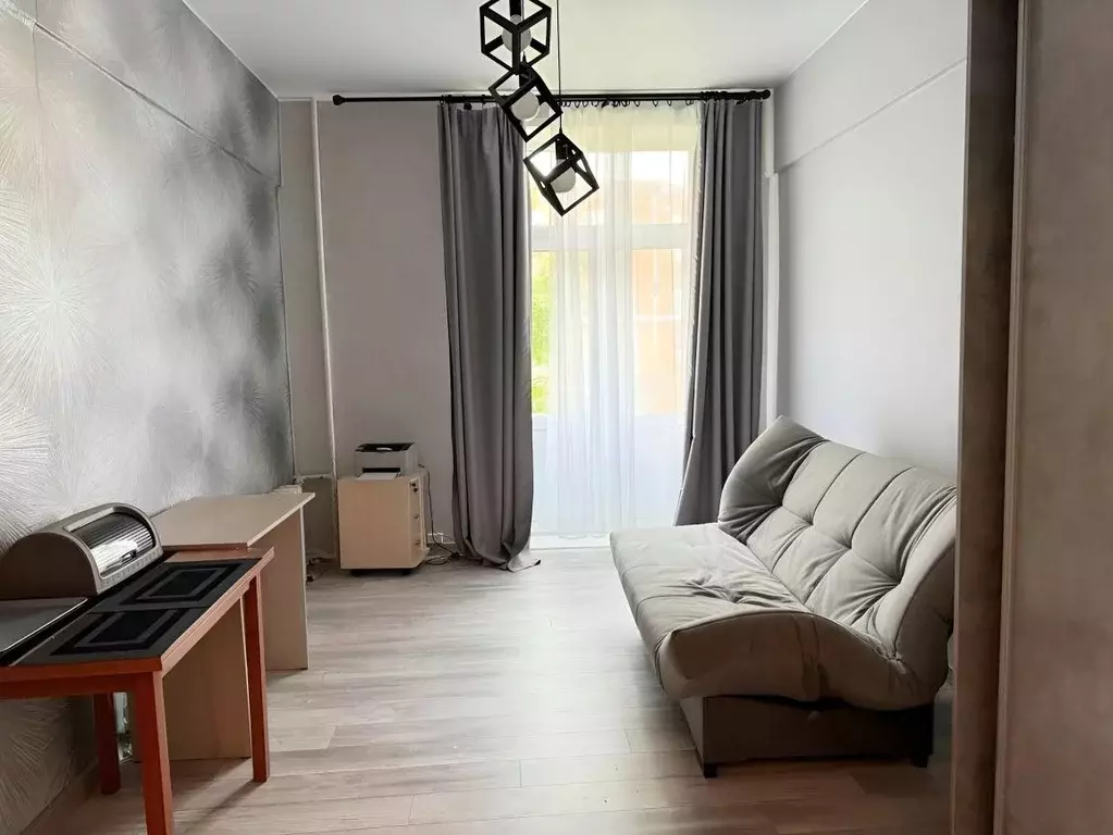 Продается комната в 3-комнатной квартире - Фото 2