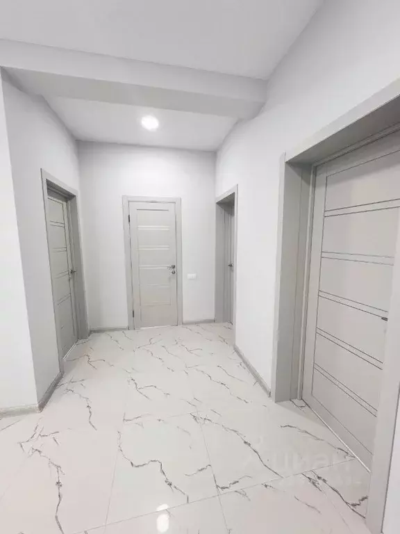 Дом в Адыгея, Тахтамукайский район, Старобжегокай аул Космическая ул. ... - Фото 1