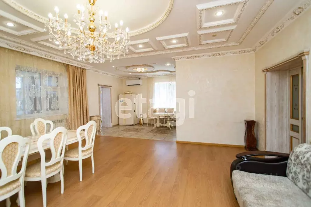 Дом в Ульяновская область, Ульяновск ул. 4-й Пятилетки, 17 (400 м) - Фото 2