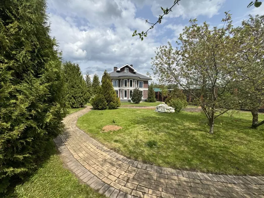 Коттедж в Москва д. Пучково, ул. Полевая, 2 (511 м) - Фото 1