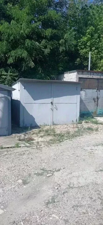 Гараж в Краснодарский край, Туапсе ул. Клары Цеткин (17 м) - Фото 1