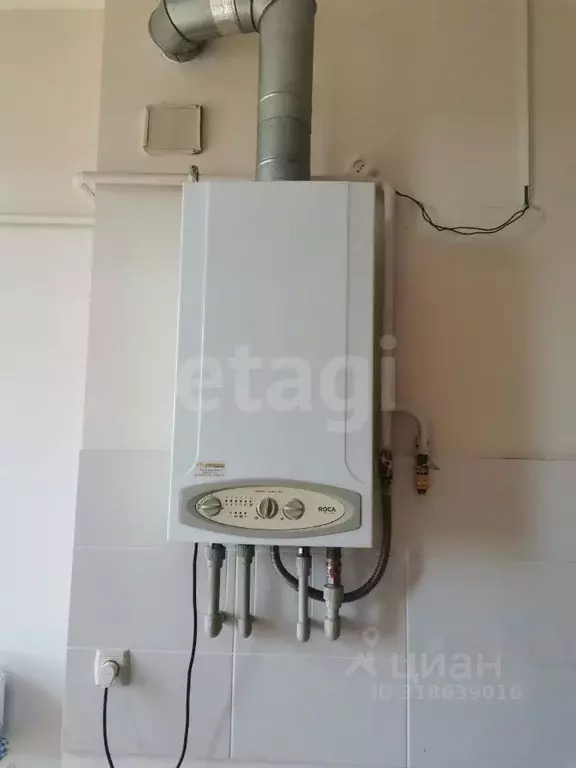 2-к кв. Крым, Евпатория просп. Ленина, 68к19 (72.3 м) - Фото 0