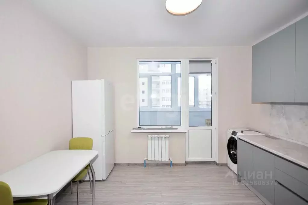 1-к кв. Сахалинская область, Южно-Сахалинск Больничная ул., 2/6 (39.8 ... - Фото 1