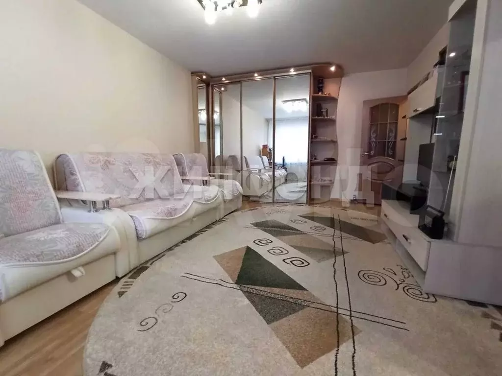1-к. квартира, 31,3 м, 1/6 эт. - Фото 1