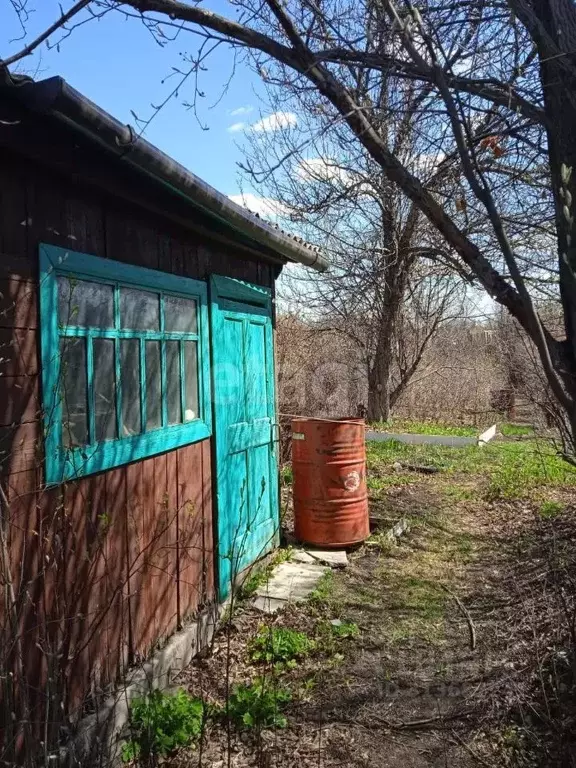 Дом в Свердловская область, Каменск-Уральский № 65 коллективное ... - Фото 0