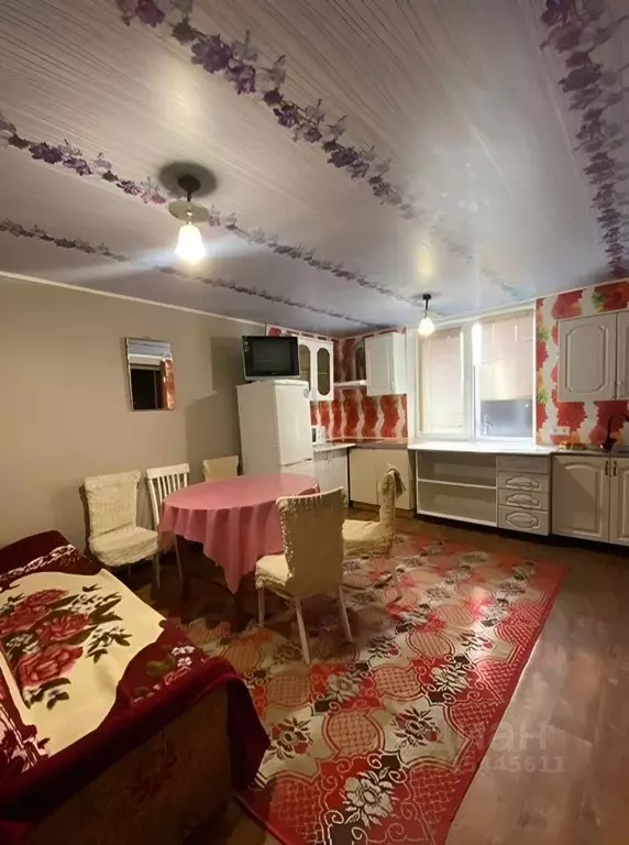 Дом в Крым, Симферопольский район, Молодежное пгт  (60 м) - Фото 1