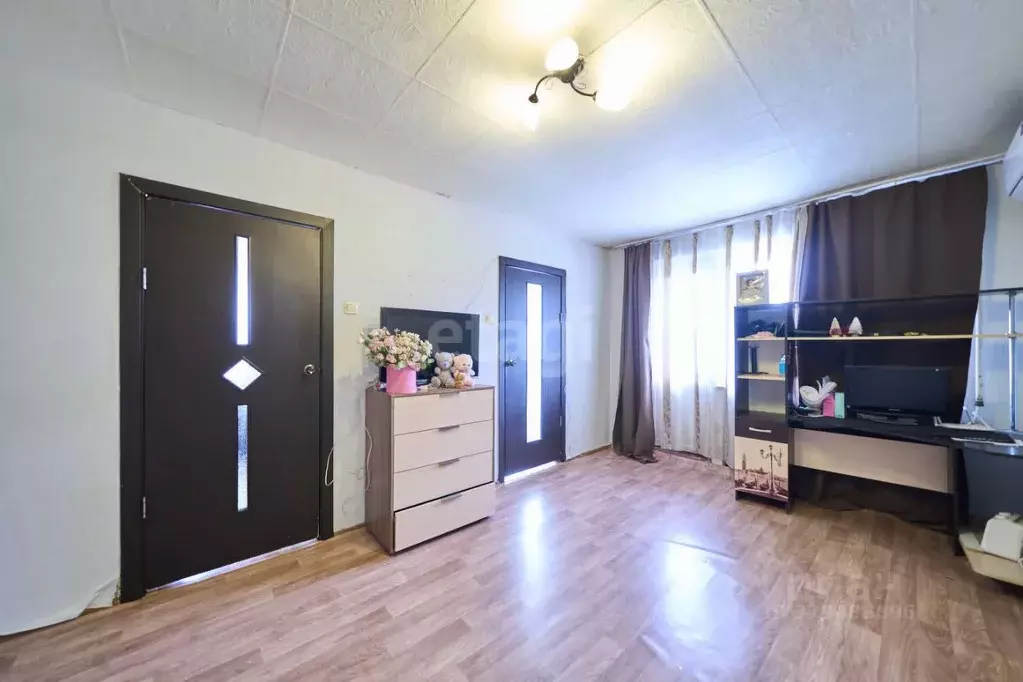3-к кв. Хабаровский край, Хабаровск 1-й мкр, ул. Калараша, 26 (46.7 м) - Фото 0