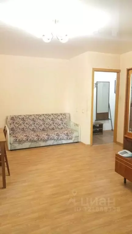 3-к кв. Кировская область, Киров ул. Азина, 49 (55.1 м) - Фото 0