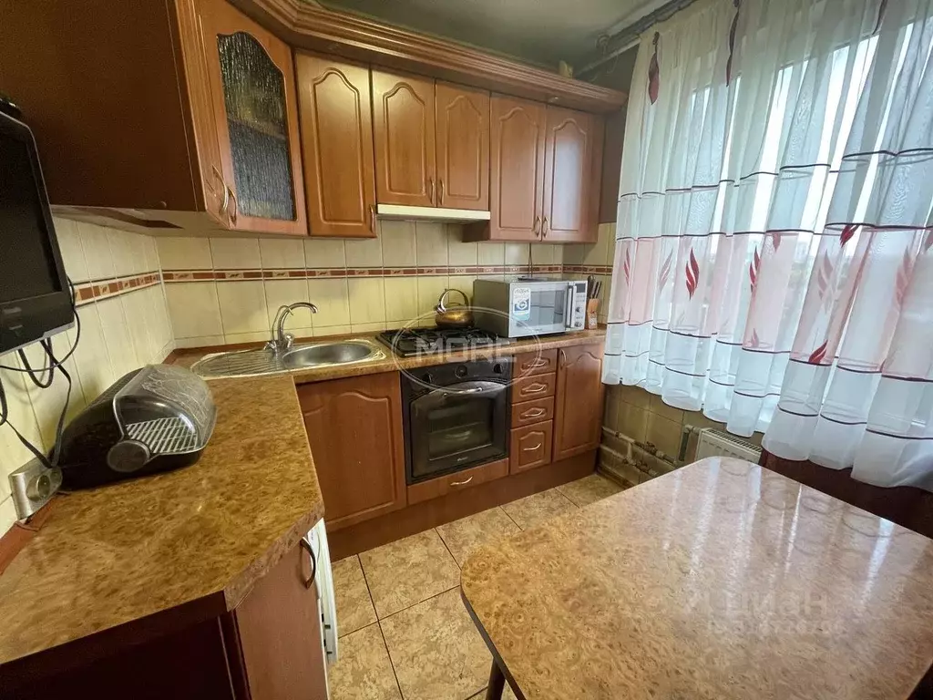 3-к кв. Калининградская область, Калининград Батальная ул., 74 (60.1 ... - Фото 2