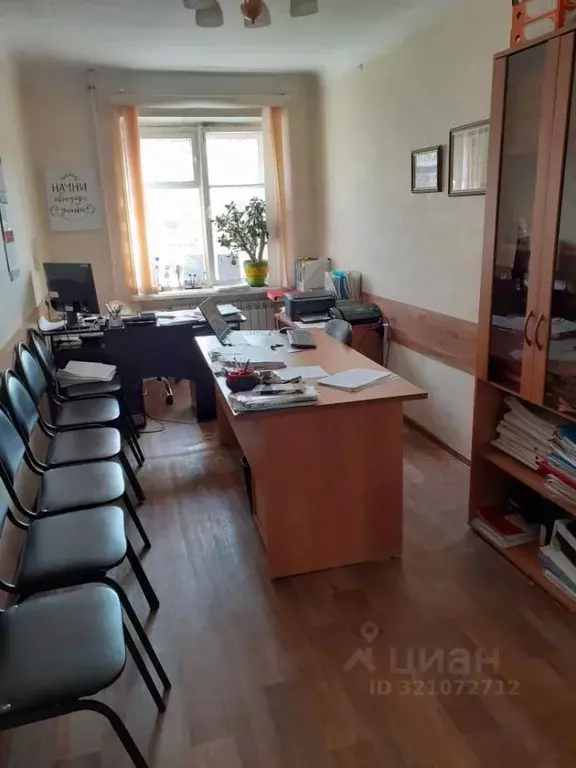 Помещение свободного назначения в Сахалинская область, Поронайск  (43 ... - Фото 0