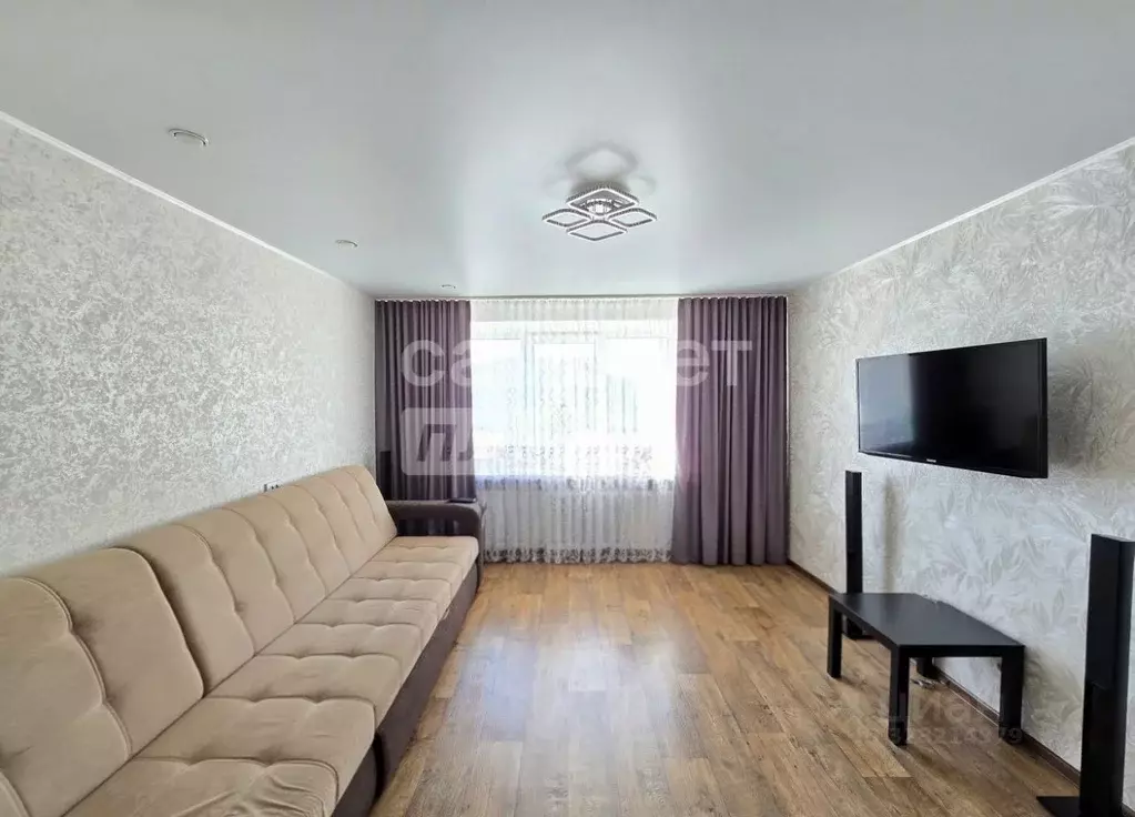 3-к кв. Башкортостан, Мелеуз ул. Ленина, 133 (58.9 м) - Фото 1