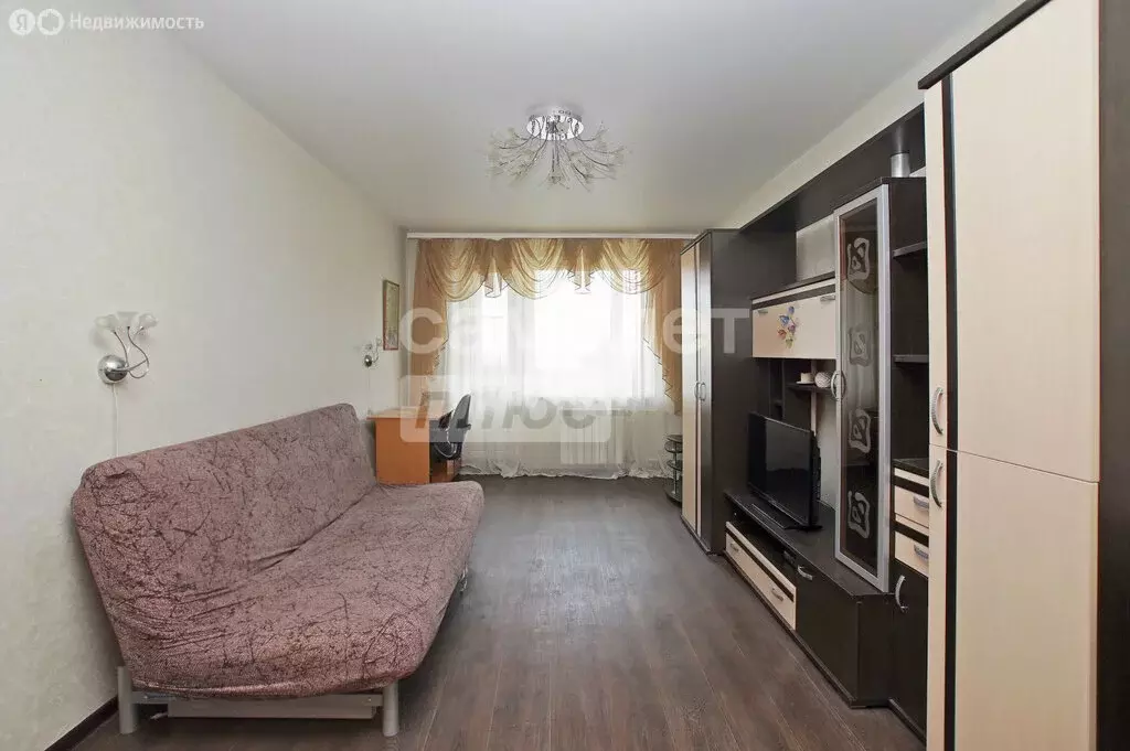 2-комнатная квартира: Омск, Волочаевская улица, 13Е (49 м) - Фото 0