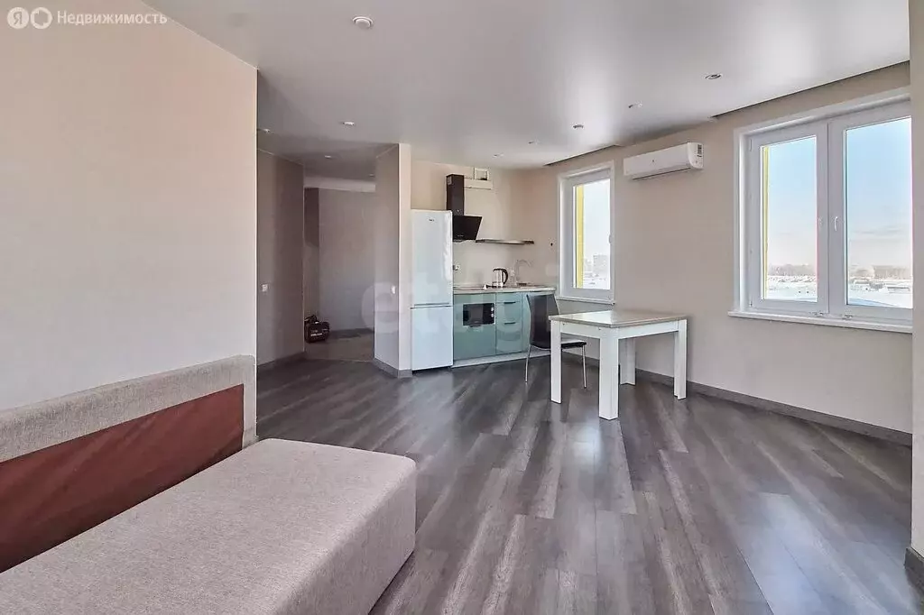 2-комнатная квартира: Тюмень, Ставропольская улица, 160/1 (63.2 м) - Фото 2