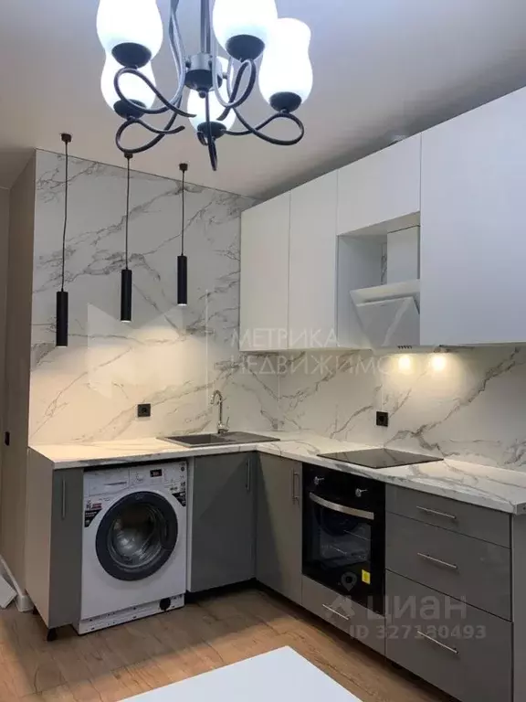 1-к кв. Тюменская область, Тюмень ул. Фармана Салманова, 6 (38.0 м) - Фото 1