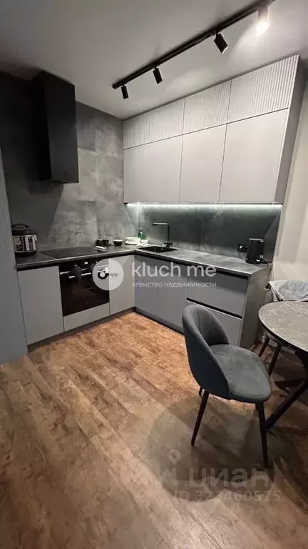 2-к кв. Татарстан, Казань ул. Братьев Касимовых, 35 (59.0 м) - Фото 1