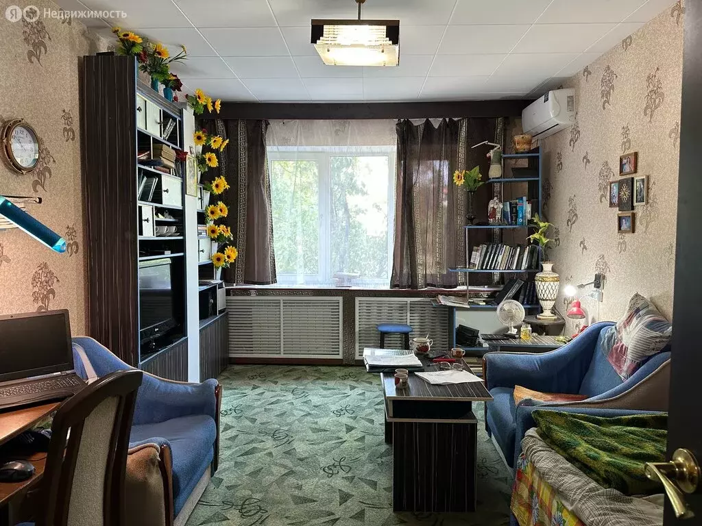 3-комнатная квартира: Армавир, улица Луначарского, 406 (66 м) - Фото 1