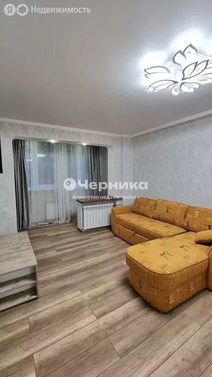 2-комнатная квартира: Пятигорск, улица Аллея Строителей, 4 (60 м) - Фото 0