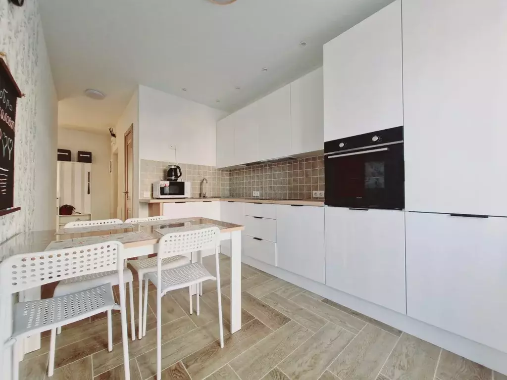 Продаётся 2-к квартира, 50 м - Фото 0