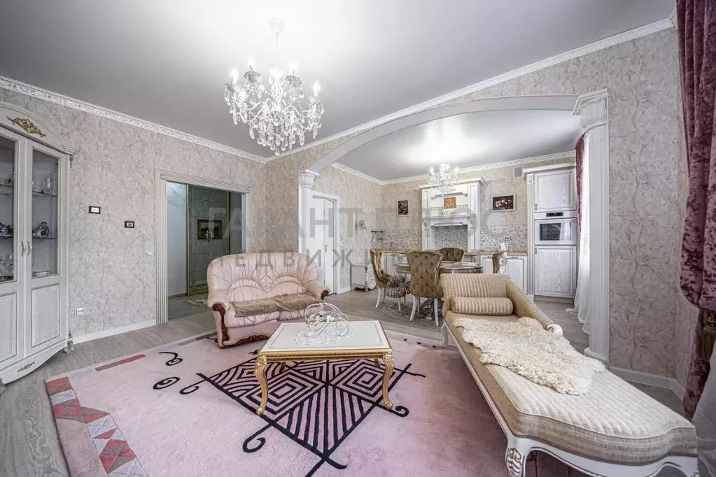 2-к кв. Липецкая область, Липецк ул. Имени Семашко, 5В (75.0 м) - Фото 0