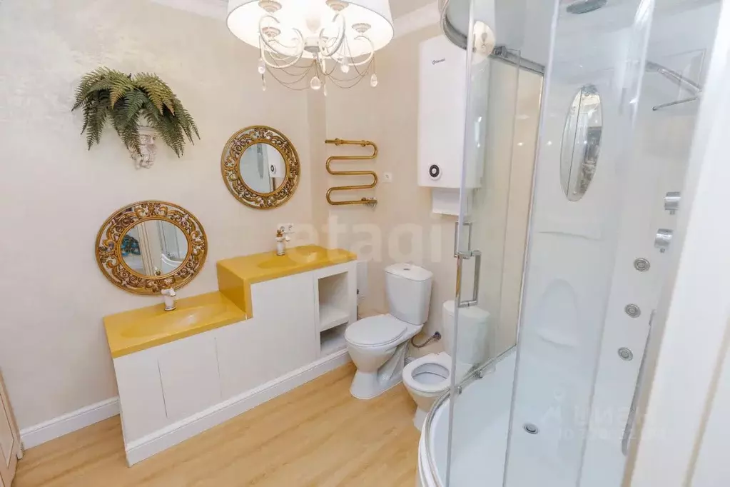 2-к кв. Удмуртия, Ижевск ул. Карла Маркса, 308к1 (64.6 м) - Фото 1