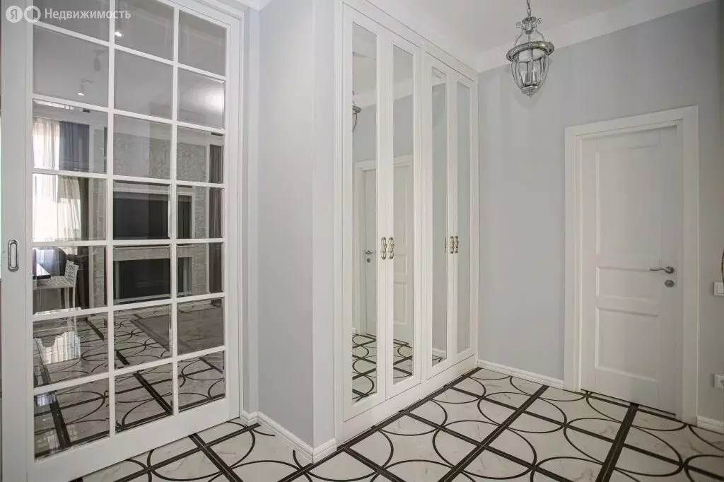 3-комнатная квартира: Ярославль, улица Свободы, 60В (90 м) - Фото 1