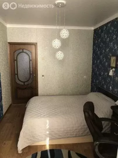 3-комнатная квартира: Губкин, улица Космонавтов, 15 (65.8 м) - Фото 1